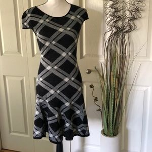 Boston Proper Sweater Black White Plaid Dress Sm